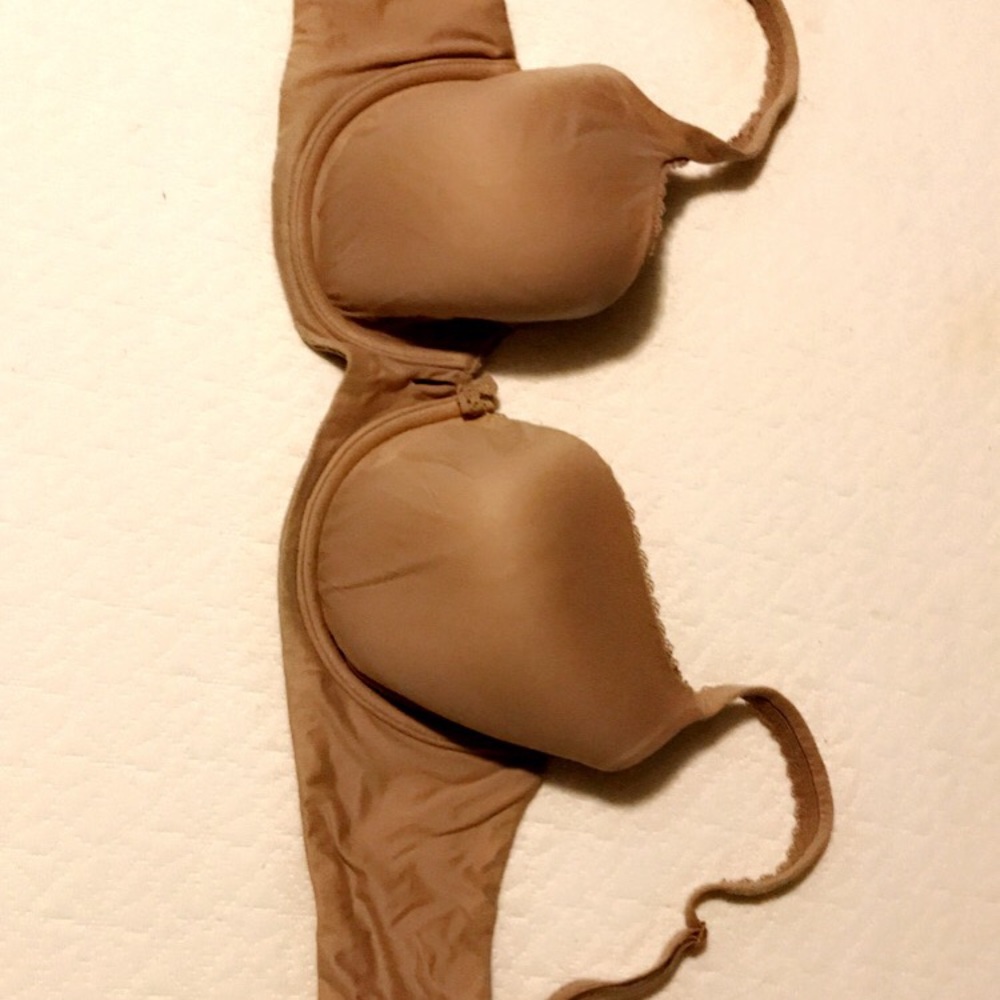 Victoria’s Secret bra size 34D